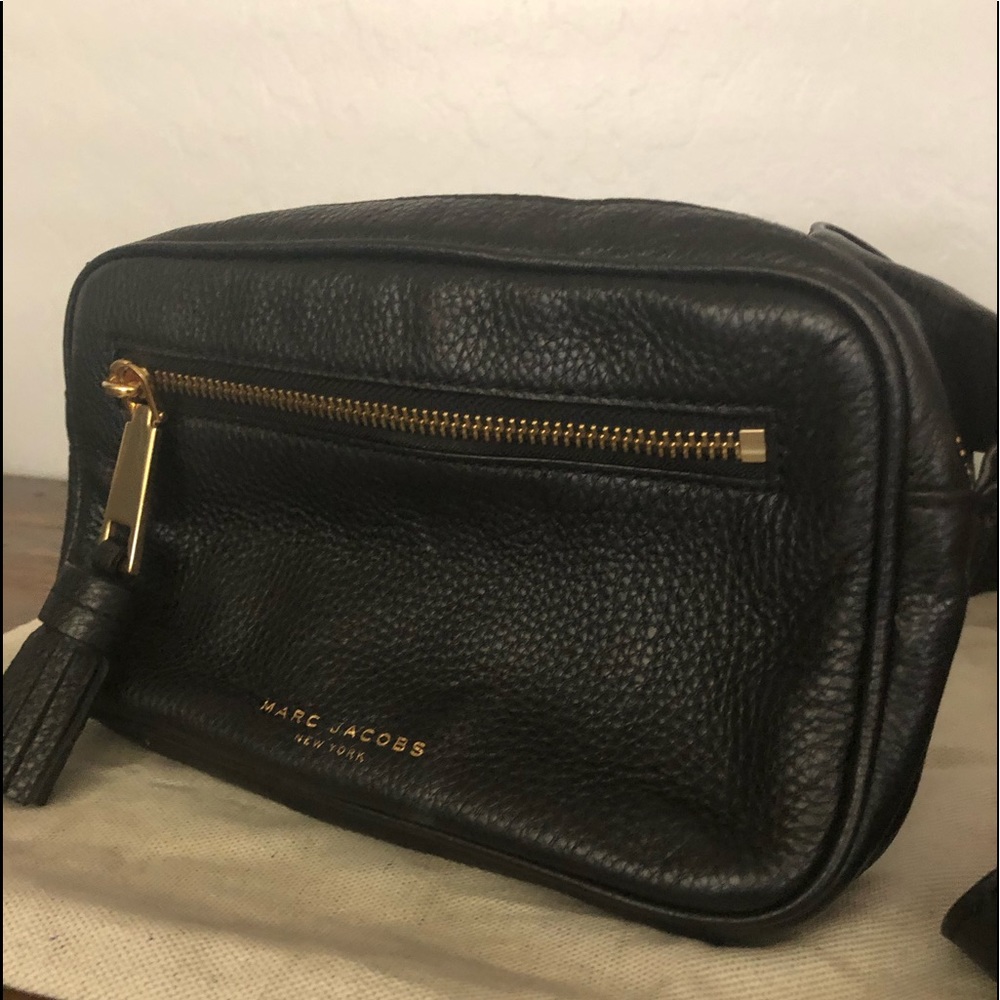 Marc Jacobs Leather Crossbody Bag